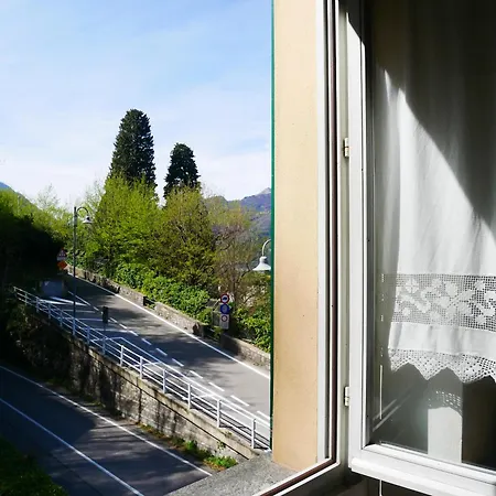 La Riva ペルレード